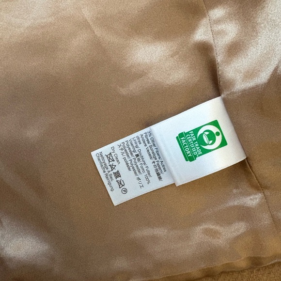 Crewcuts J.Crew Girls' wool-blend bow-pocket coat, kids 6-7, Heathered Acorn - Picture 9 of 11